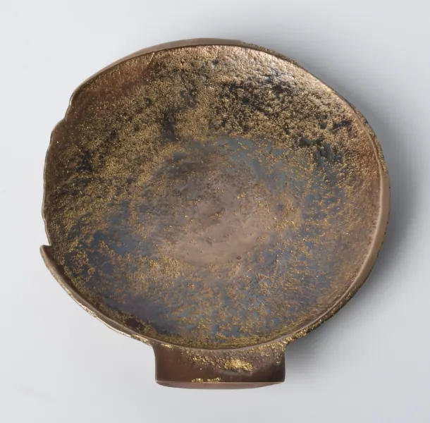 Plate