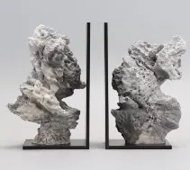 Bookend