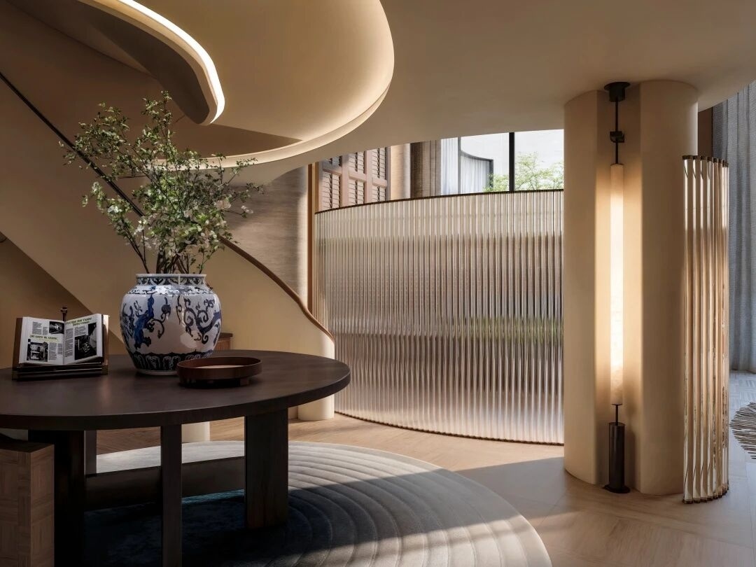 Malaysia Curved Villa Furniture & Materials image 1