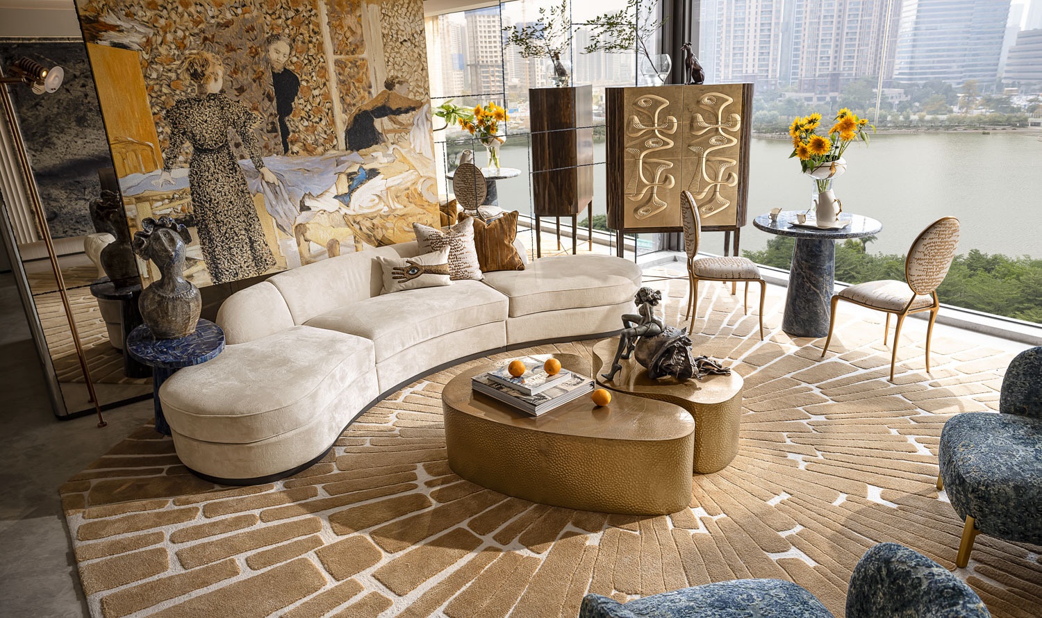 Malaysia Luxury Apartment Delivery Impression image 1
